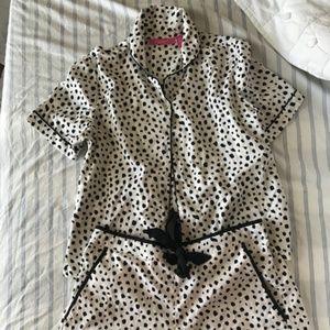 Isaac Mizrahi Leopard Sleepwear Set